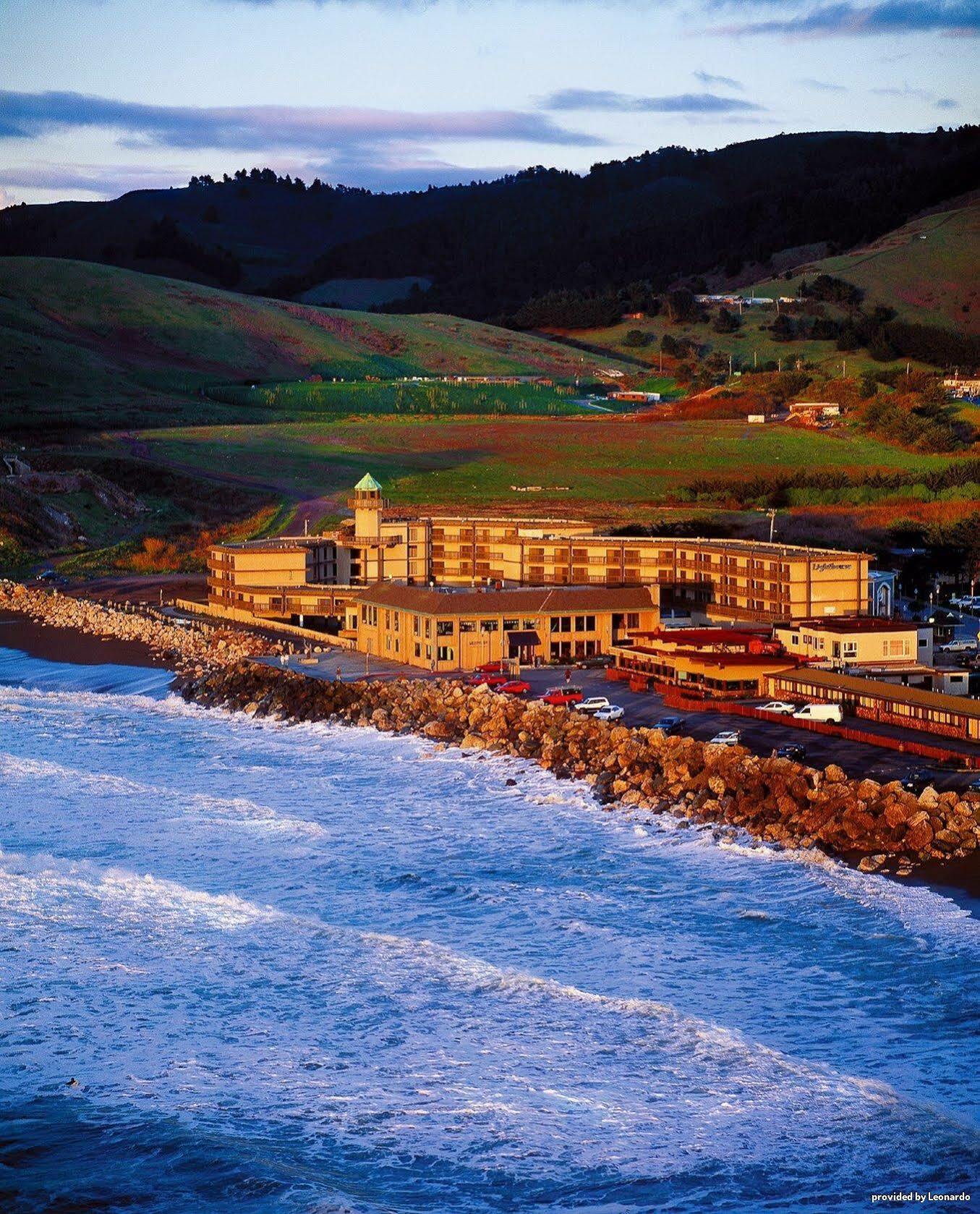 Pacifica Lighthouse Hotel Trademark Collection By Wyndham Exterior foto